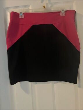 Dots Color Block Pink and Black Pencil Skirt